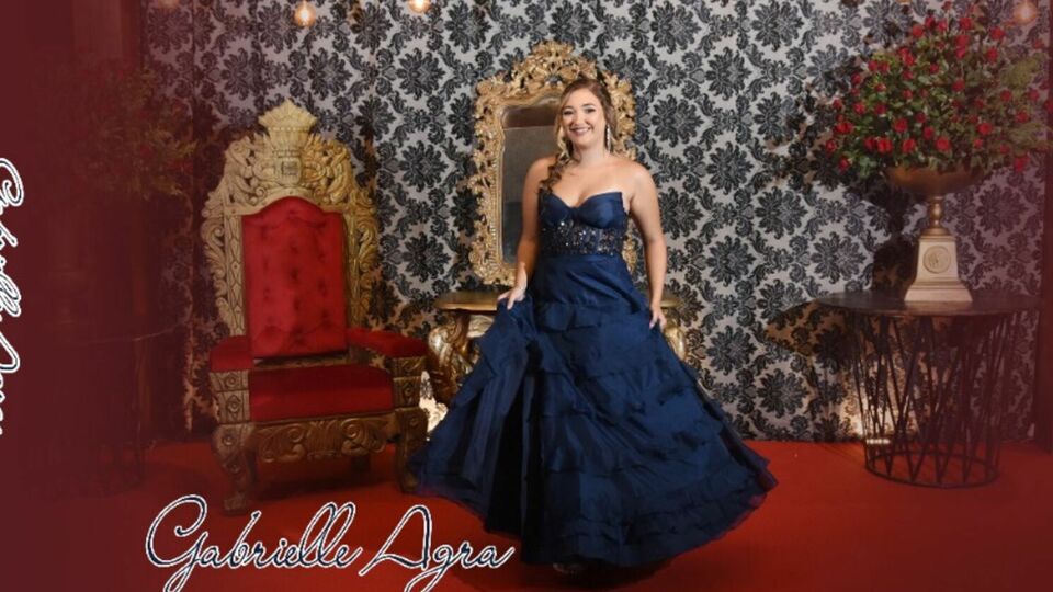 álbum  de formatura encadernado da Gabriela  