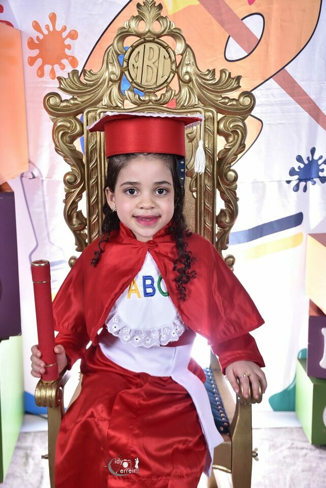 ESCOLA SANTA JULIANA FOTOS DE BECA - PARA PERSONALIZADO ESCOLA SANTA JULIANA FOTOS DE BECA - PARA PERSONALIZADO