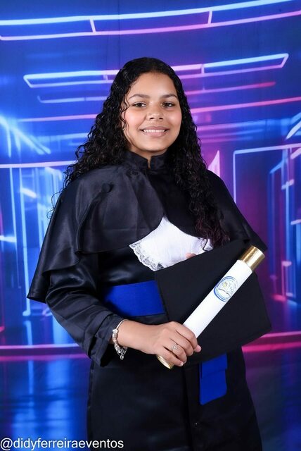 FOTOS DE BECA DO 5 ANO CORA CORALINE 